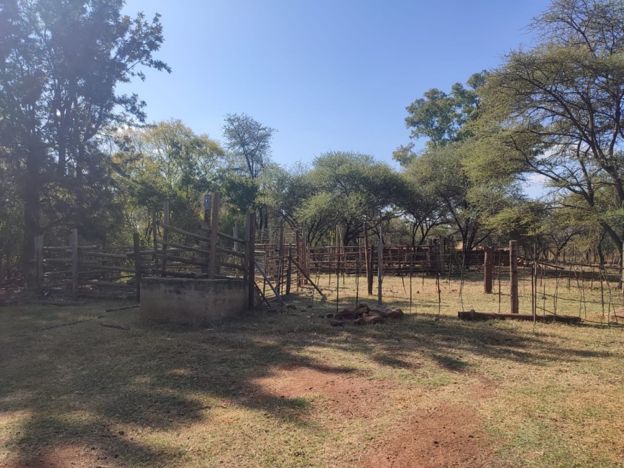 4 Bedroom Property for Sale in Zeerust North West